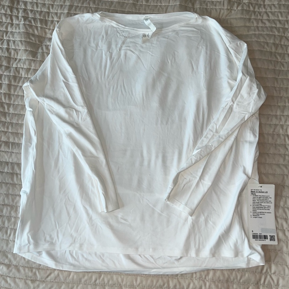 FLASH SALE!! 💚NWT Lululemon longsleeve